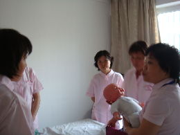 愛(ài)恩家政視覺(jué)全景圖 從裝修到官網(wǎng)的多維呈現(xiàn)與渠道商機(jī)